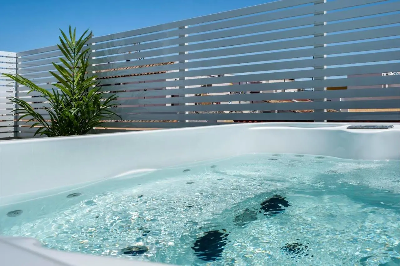 Lola De Triana Apartments Seville