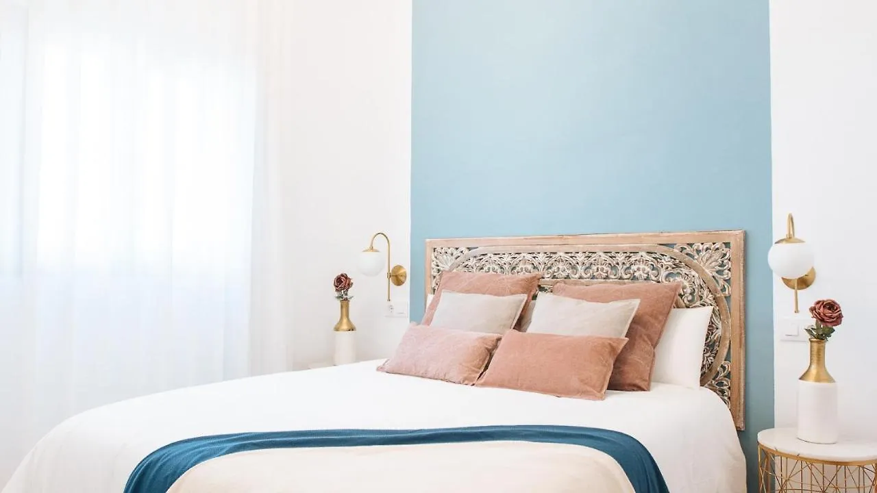 Lola De Triana Apartments Seville
