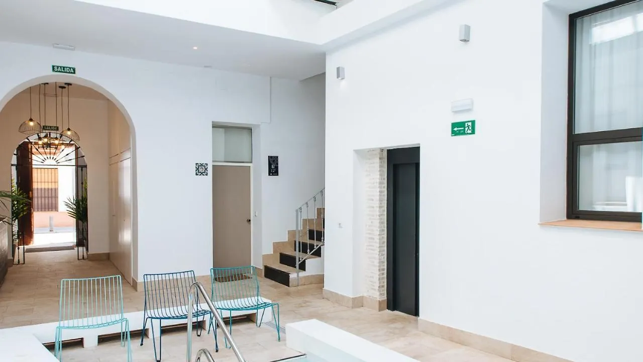 Lola De Triana Apartments Seville 0*,